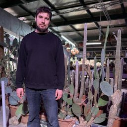 Современное общество стоит на распутье и нужно выбрать правильный путь