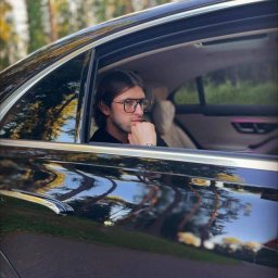 Феномен Данилова: как парикмахер стал королем цельного стиля